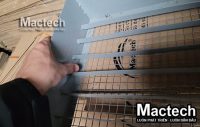 Khay nở trên máy ấp trứng Mactech