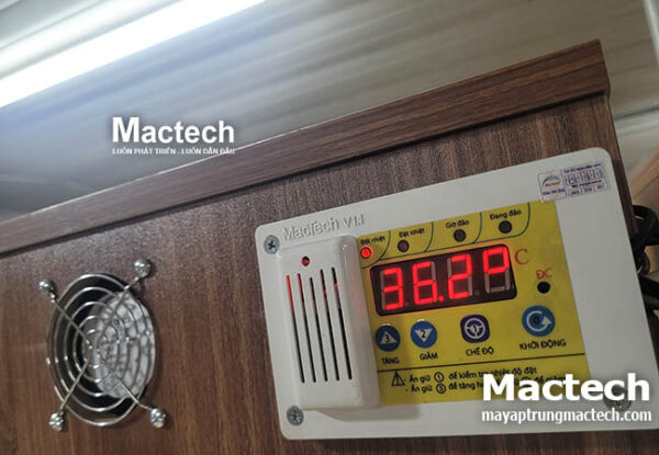 Máy ấp 100 trứng